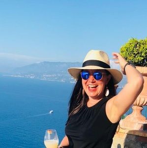 Meet your Posher, Chantelle